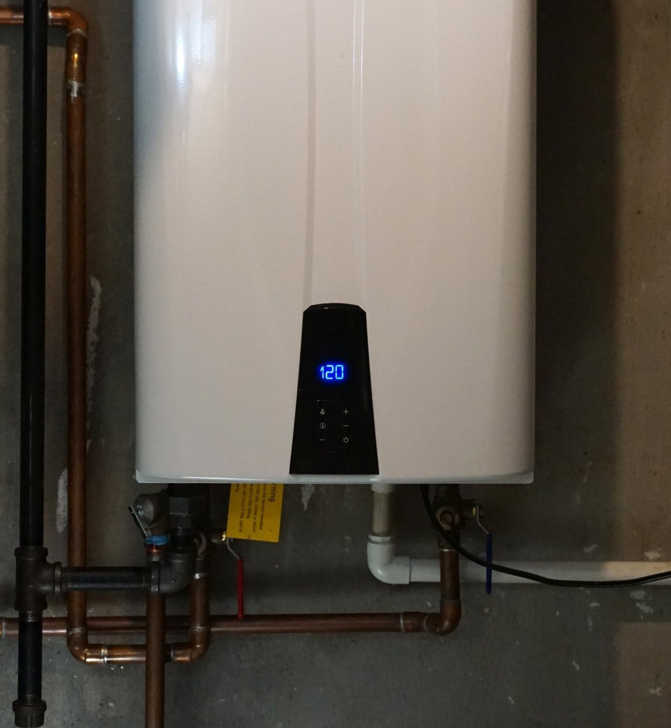 Tankless Water Heaters Etobicoke - LG Home Comfort