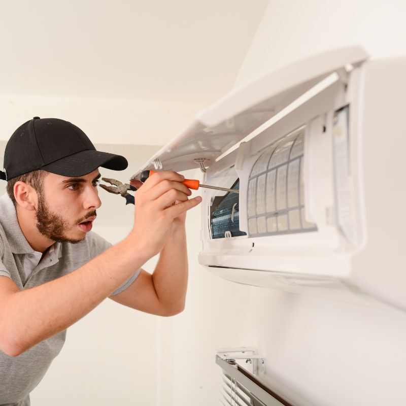 For-cooler-homes-in-Delhi-ON-LG-Home-Comfort-provides-efficient-air-conditioning-installation